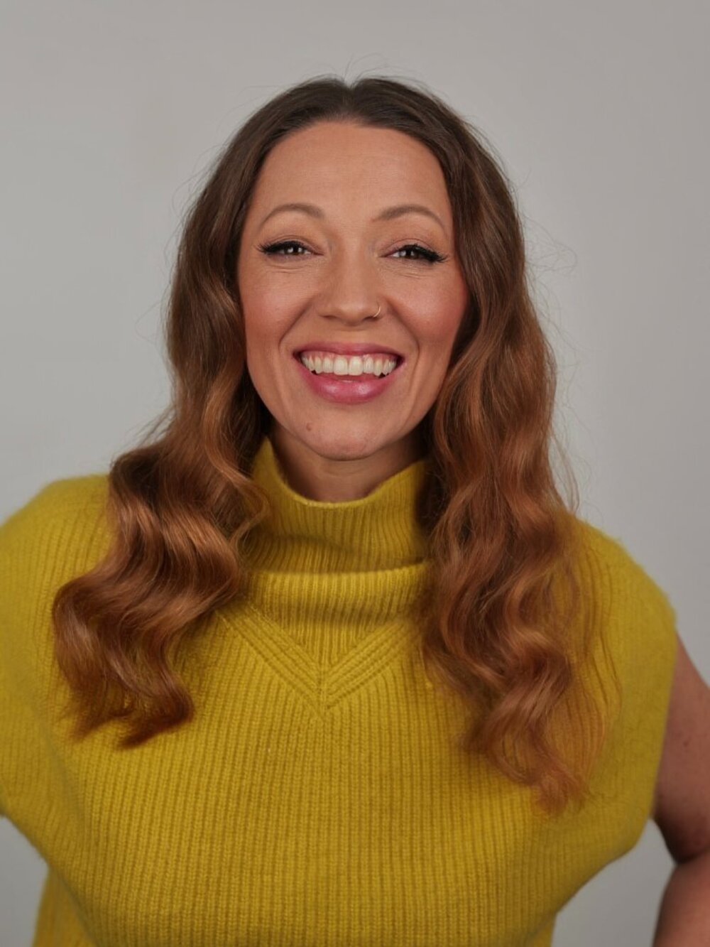 Meet your Posher, Angelica.